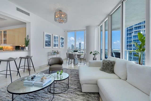 100 S Pointe Drive 2208, Miami Beach, FL 33139