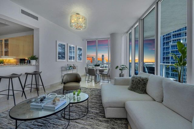 100 S Pointe Drive 2208, Miami Beach, FL 33139