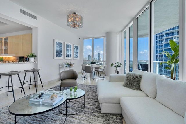 100 S Pointe Drive 2208, Miami Beach, FL 33139
