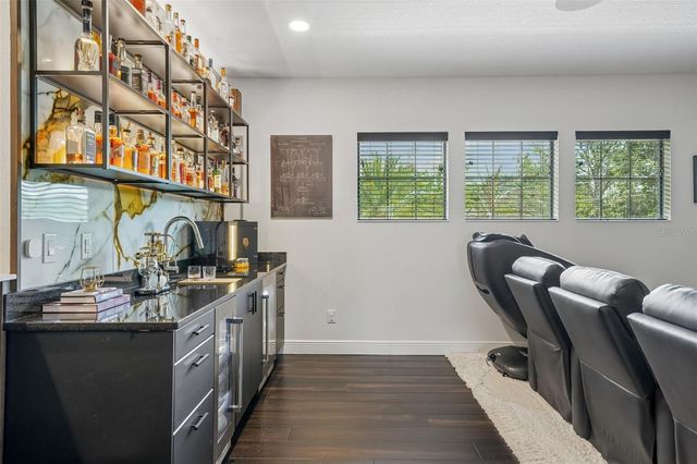 910 GRAND CRESTA AVENUE, Brandon, FL 33511