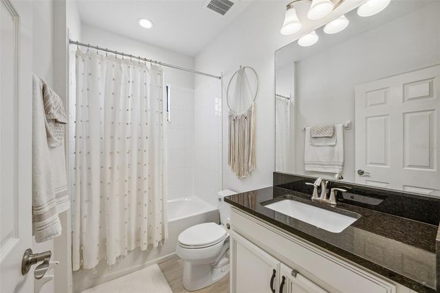 910 GRAND CRESTA AVENUE, Brandon, FL 33511