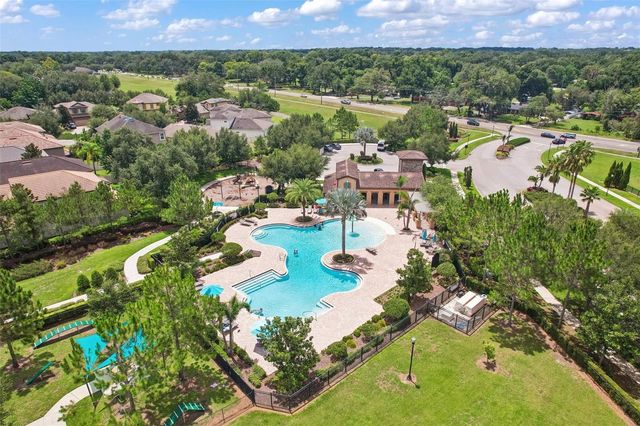 910 GRAND CRESTA AVENUE, Brandon, FL 33511