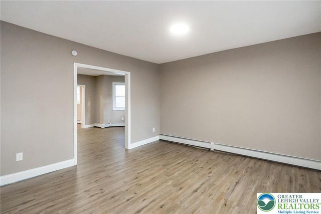 1019 Howertown Road, North Catasauqua Bor, PA 18032