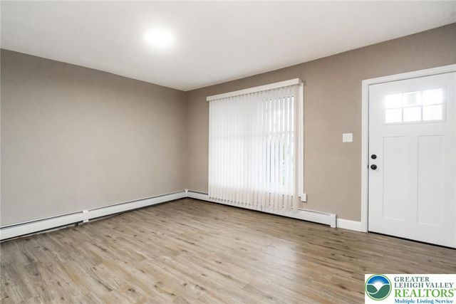 1019 Howertown Road, North Catasauqua Bor, PA 18032