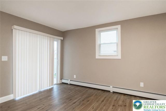 1019 Howertown Road, North Catasauqua Bor, PA 18032