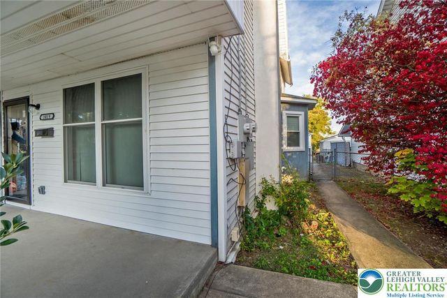 1019 Howertown Road, North Catasauqua Bor, PA 18032