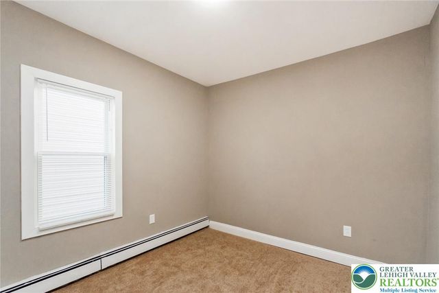 1019 Howertown Road, North Catasauqua Bor, PA 18032