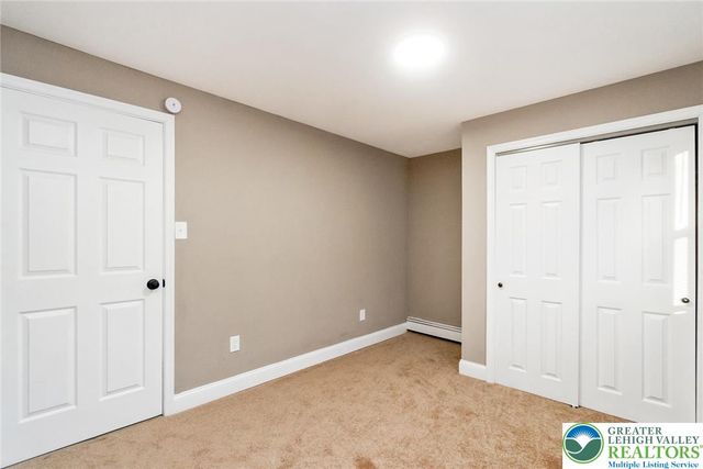 1019 Howertown Road, North Catasauqua Bor, PA 18032