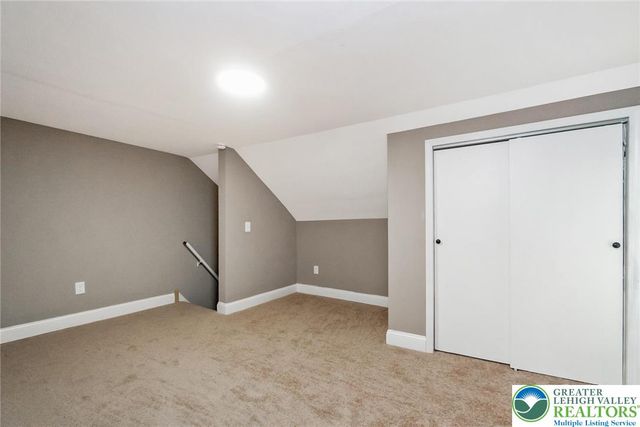 1019 Howertown Road, North Catasauqua Bor, PA 18032