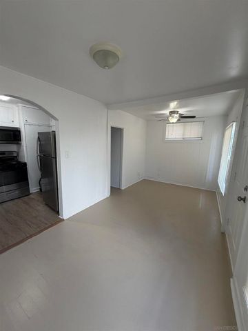 819 Seagirt Ct, San Diego, CA 92109