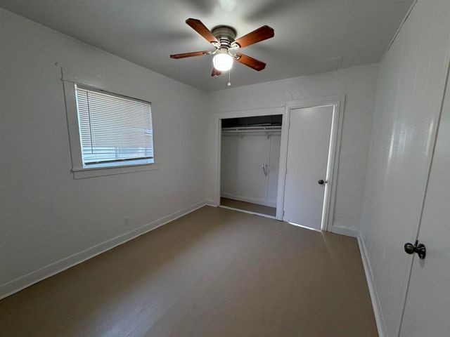 819 Seagirt Ct, San Diego, CA 92109