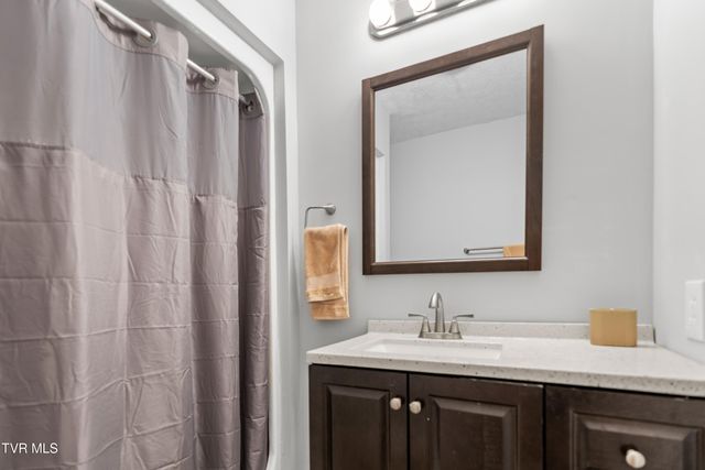 1231 Tanglewood Drive, Greeneville, TN 37743