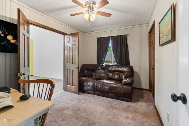 1231 Tanglewood Drive, Greeneville, TN 37743
