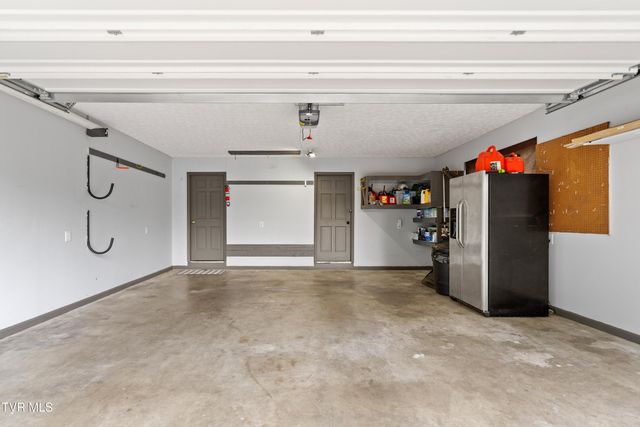 1231 Tanglewood Drive, Greeneville, TN 37743