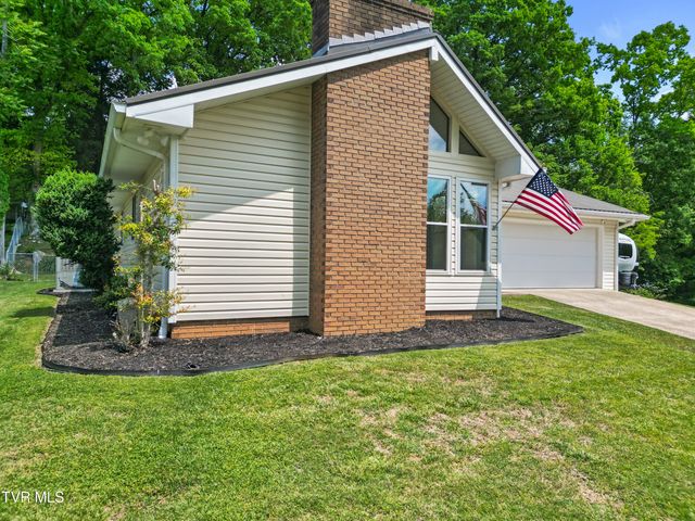 1231 Tanglewood Drive, Greeneville, TN 37743