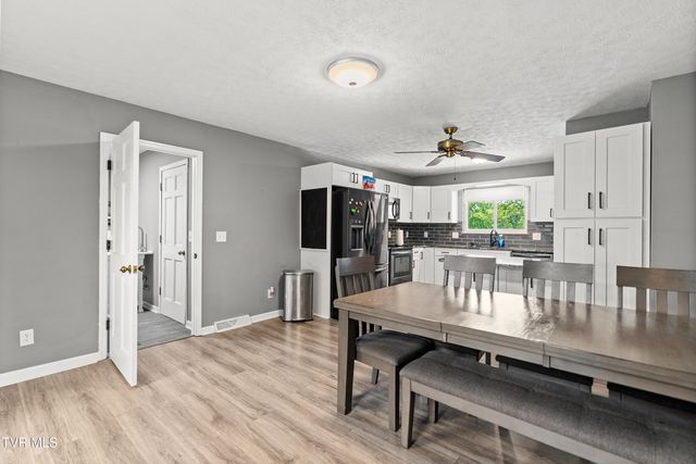 1231 Tanglewood Drive, Greeneville, TN 37743
