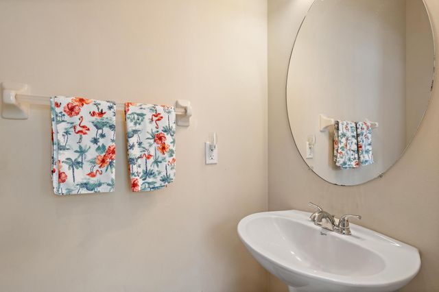 238 W Thatch Palm Circle, Jupiter, FL 33458