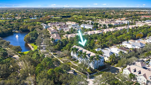 238 W Thatch Palm Circle, Jupiter, FL 33458