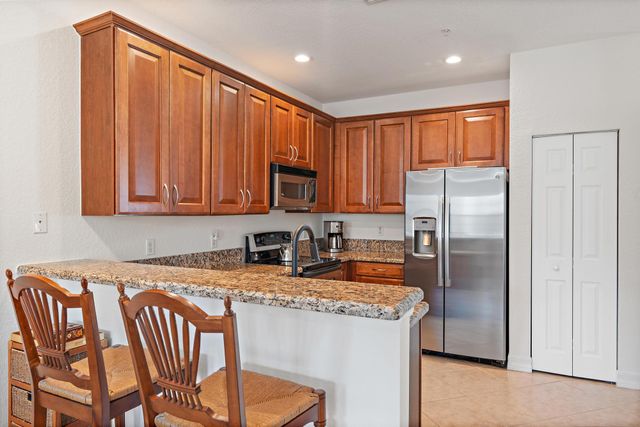 238 W Thatch Palm Circle, Jupiter, FL 33458