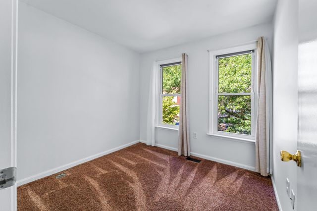 12033 EAGLEWOOD, Silver Spring, MD 20902