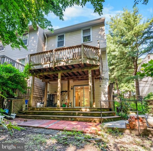 12033 EAGLEWOOD, Silver Spring, MD 20902