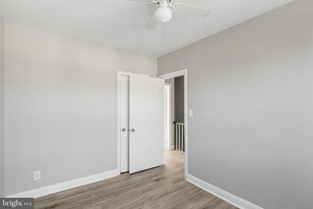 165 HAMPSHIRE, Essex, MD 21221