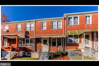 165 HAMPSHIRE, Essex, MD 21221