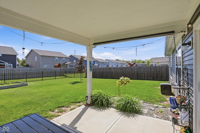 5673 Broadcaster Lane, Plainfield, IN 46168