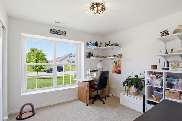 5673 Broadcaster Lane, Plainfield, IN 46168
