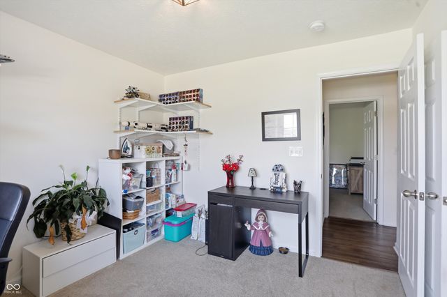 5673 Broadcaster Lane, Plainfield, IN 46168