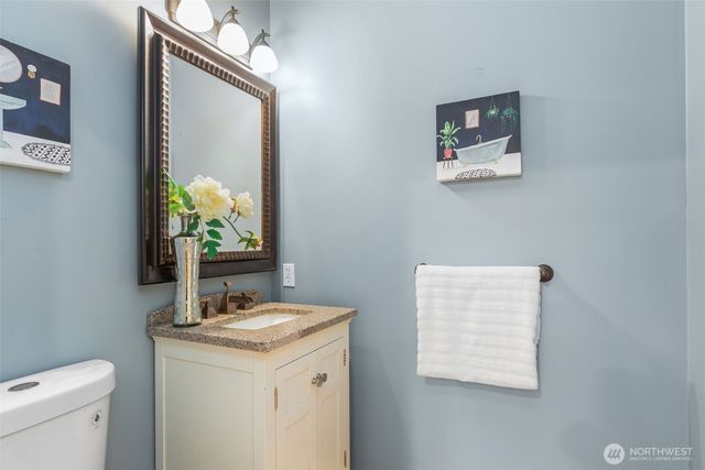 7626 NE 8th Street, Medina, WA 98039