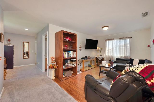 1141 Southwick Ln, Lincoln, CA 95648