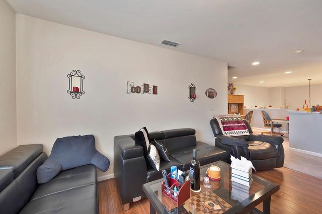 1141 Southwick Ln, Lincoln, CA 95648