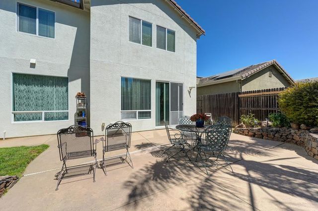 1141 Southwick Ln, Lincoln, CA 95648