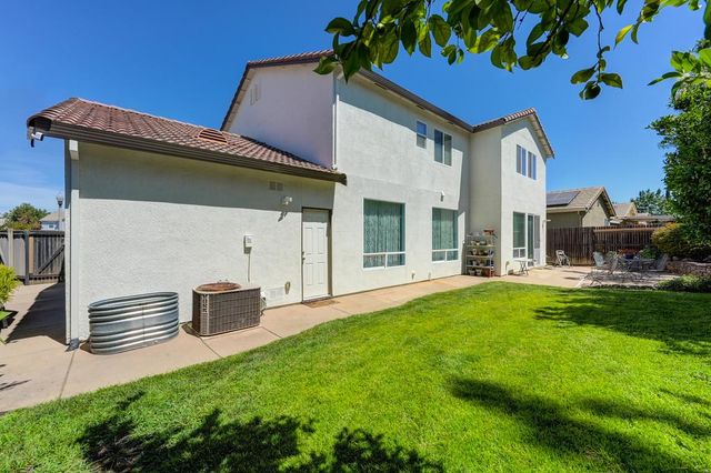 1141 Southwick Ln, Lincoln, CA 95648