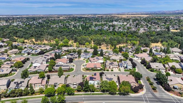 1141 Southwick Ln, Lincoln, CA 95648