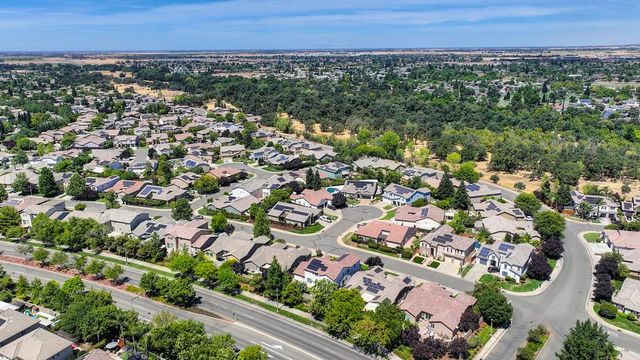 1141 Southwick Ln, Lincoln, CA 95648