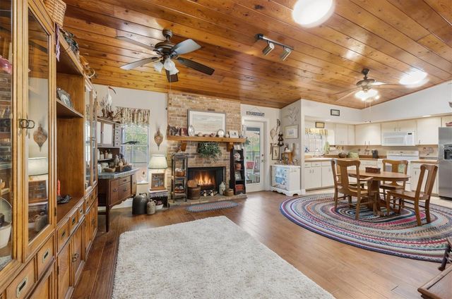 925 N BOUNDARY ROAD, Englewood, FL 34223