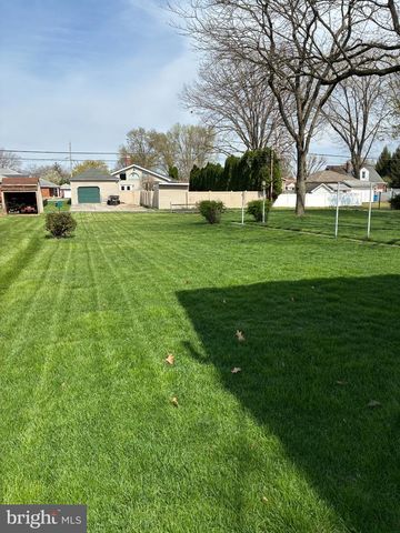 524 S LINCOLN ST, Palmyra, PA 17078