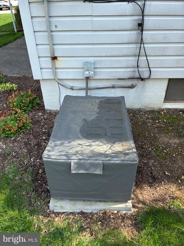 524 S LINCOLN ST, Palmyra, PA 17078