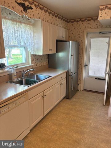 524 S LINCOLN ST, Palmyra, PA 17078
