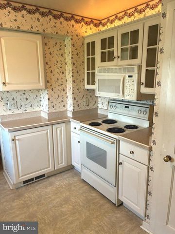 524 S LINCOLN ST, Palmyra, PA 17078