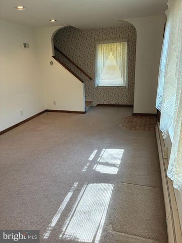 524 S LINCOLN ST, Palmyra, PA 17078