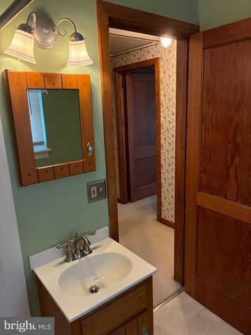 524 S LINCOLN ST, Palmyra, PA 17078