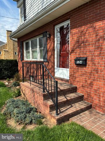 524 S LINCOLN ST, Palmyra, PA 17078
