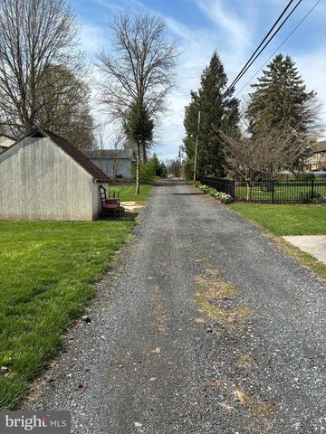 524 S LINCOLN ST, Palmyra, PA 17078