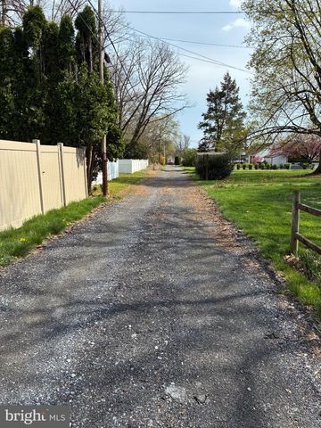 524 S LINCOLN ST, Palmyra, PA 17078