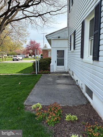 524 S LINCOLN ST, Palmyra, PA 17078