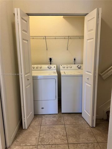 10600 NW 88th St 209, Doral, FL 33178