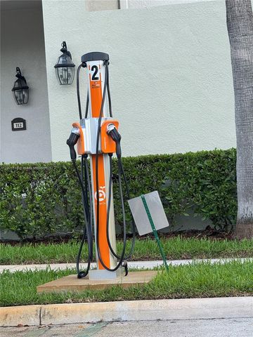 10600 NW 88th St 209, Doral, FL 33178